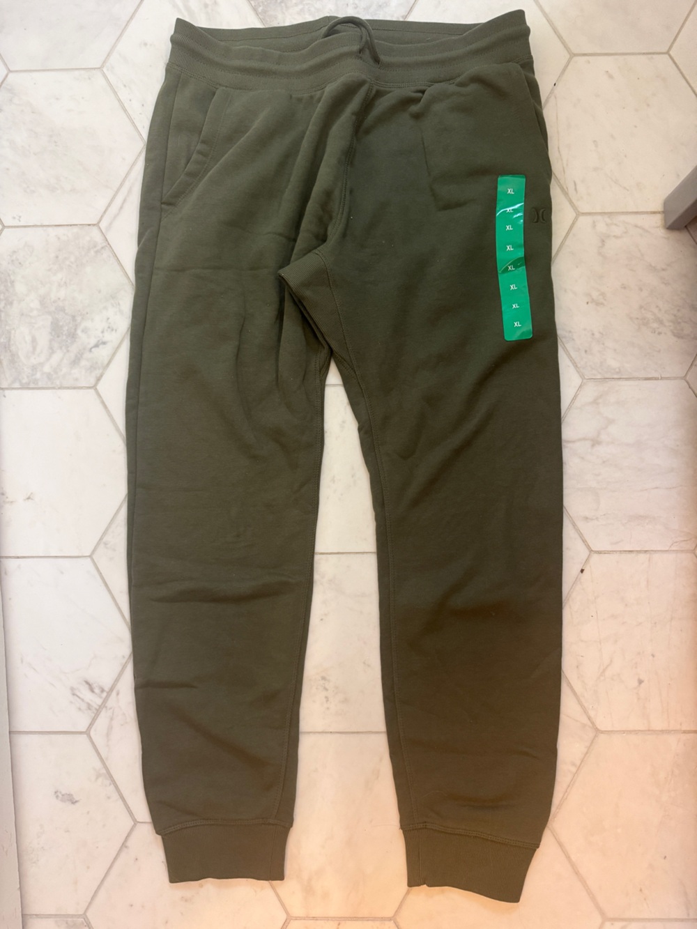 Hurley Men’s Green Joggers, NWT - size XL